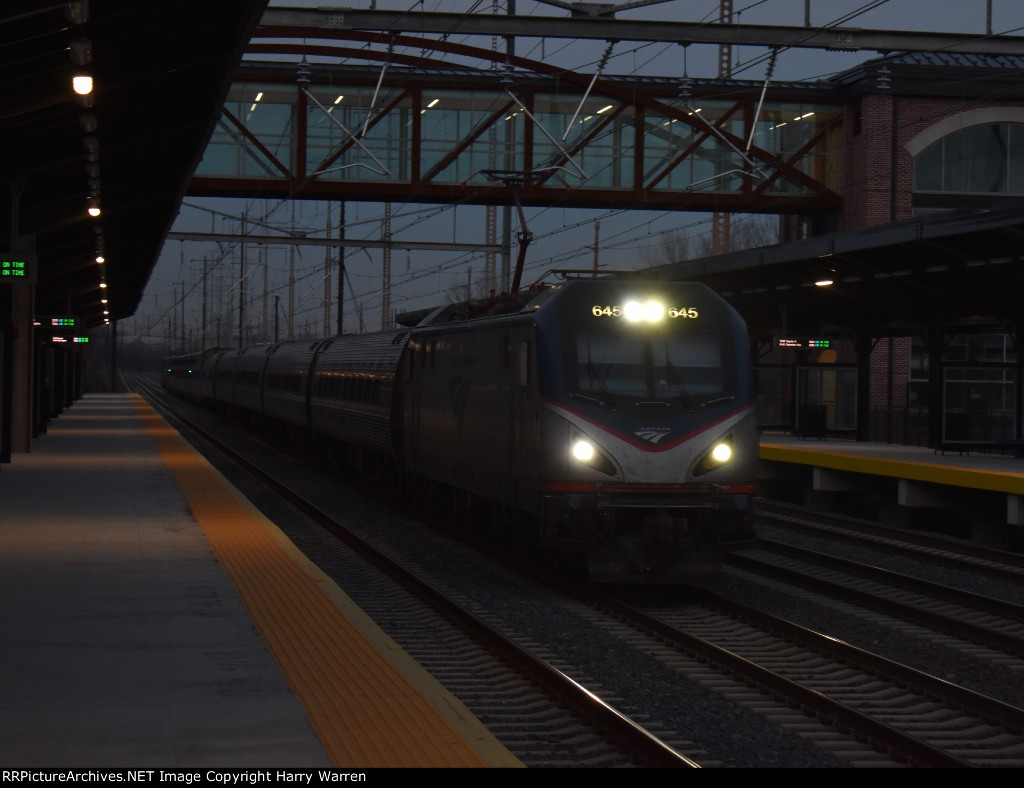 Amtrak Silver Meteor 97